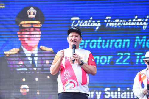 Race photo from NOTARACE 2025