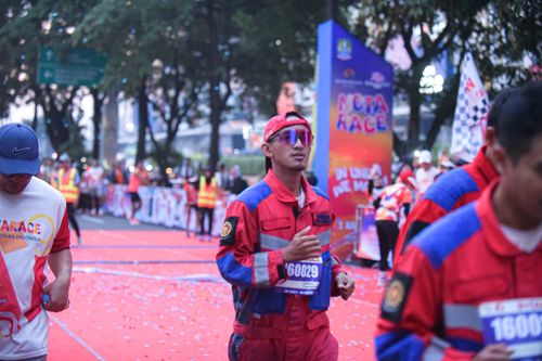 Race photo from NOTARACE 2025
