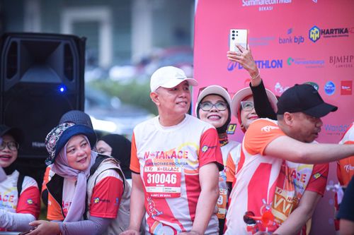 Race photo from NOTARACE 2025