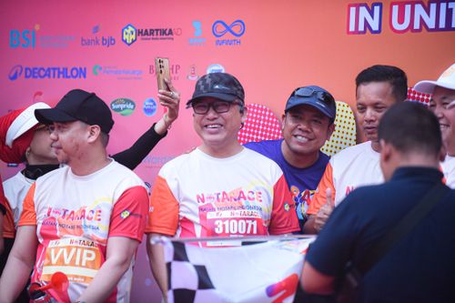 Race photo from NOTARACE 2025