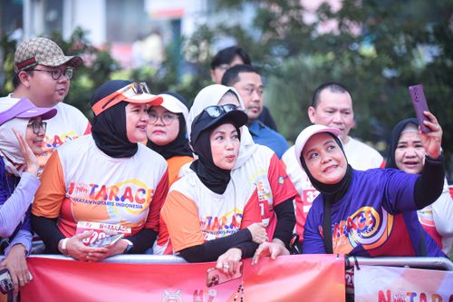 Race photo from NOTARACE 2025