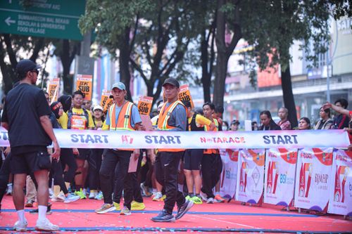 Race photo from NOTARACE 2025