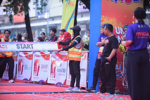 Race photo from NOTARACE 2025