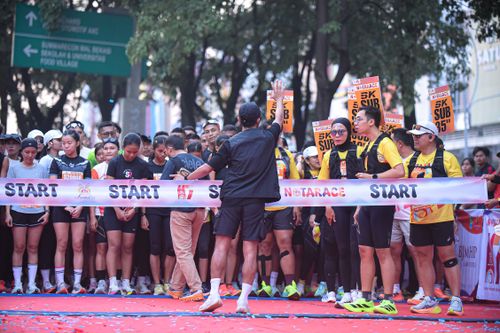 Race photo from NOTARACE 2025