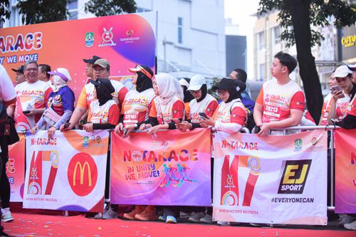 Race photo from NOTARACE 2025