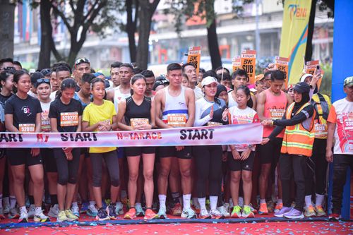 Race photo from NOTARACE 2025