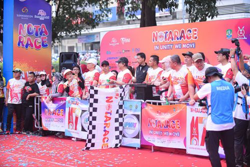 Race photo from NOTARACE 2025