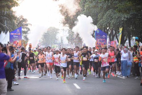 Race photo from NOTARACE 2025