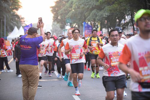Race photo from NOTARACE 2025