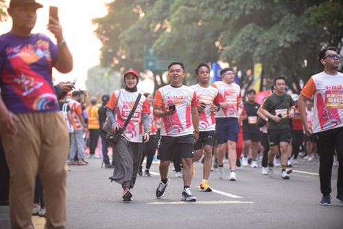 Race photo from NOTARACE 2025