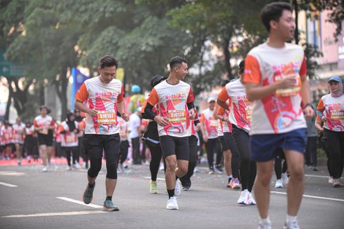 Race photo from NOTARACE 2025