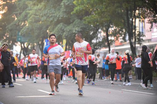 Race photo from NOTARACE 2025