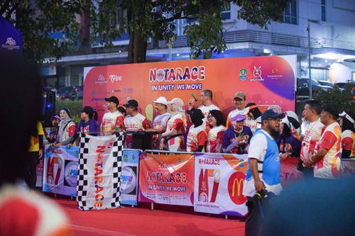 Race photo from NOTARACE 2025
