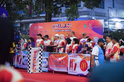 Race photo from NOTARACE 2025