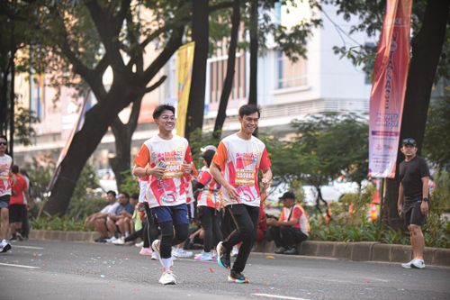 Race photo from NOTARACE 2025