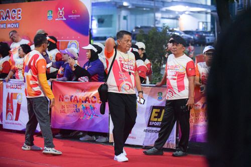 Race photo from NOTARACE 2025