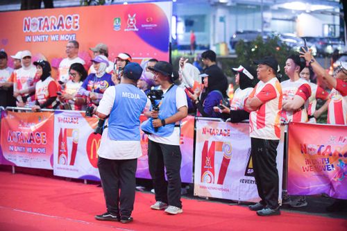 Race photo from NOTARACE 2025