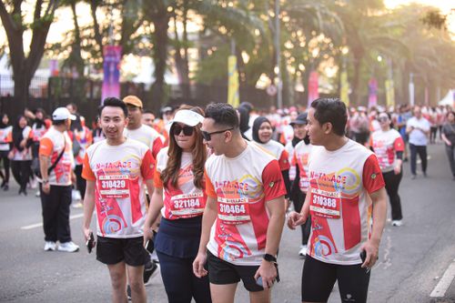 Race photo from NOTARACE 2025