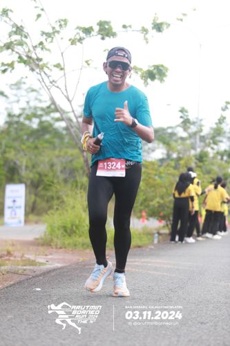 Race photo from Arutmin Borneo Run 2024
