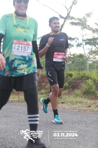 Race photo from Arutmin Borneo Run 2024