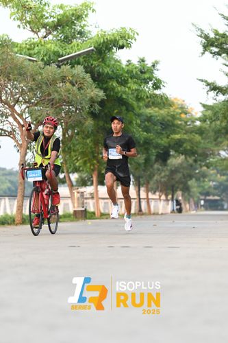 Race photo from ISOPLUS RUN 2025 - JAKARTA