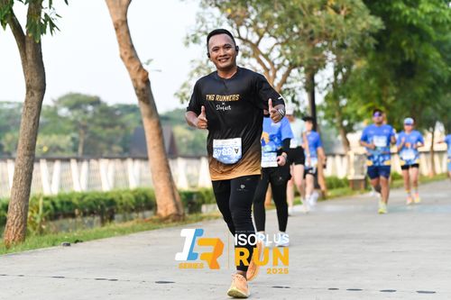 Race photo from ISOPLUS RUN 2025 - JAKARTA