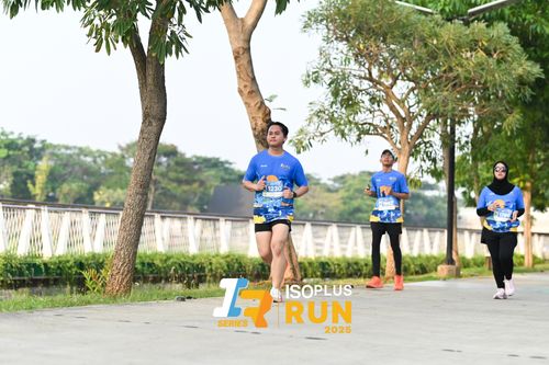 Race photo from ISOPLUS RUN 2025 - JAKARTA
