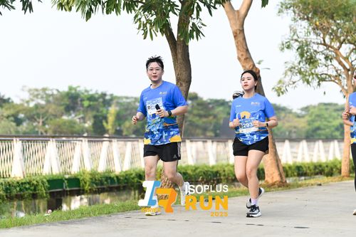 Race photo from ISOPLUS RUN 2025 - JAKARTA
