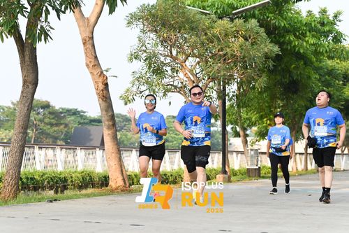 Race photo from ISOPLUS RUN 2025 - JAKARTA