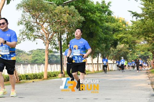 Race photo from ISOPLUS RUN 2025 - JAKARTA