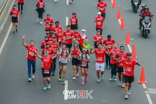 Race photo from ONE RUN 10K 2025