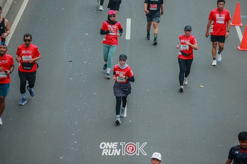 Race photo from ONE RUN 10K 2025