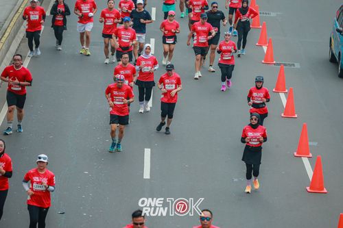 Race photo from ONE RUN 10K 2025