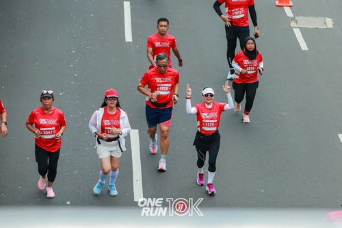 Race photo from ONE RUN 10K 2025