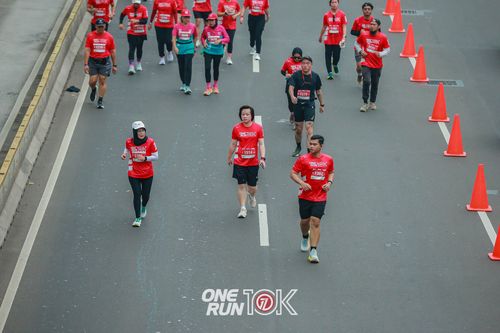 Race photo from ONE RUN 10K 2025
