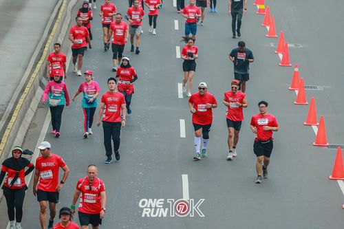 Race photo from ONE RUN 10K 2025