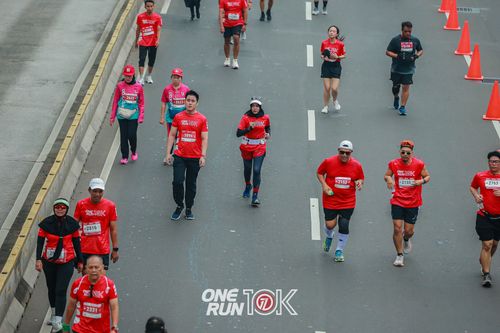Race photo from ONE RUN 10K 2025