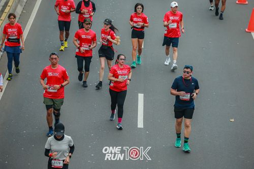 Race photo from ONE RUN 10K 2025