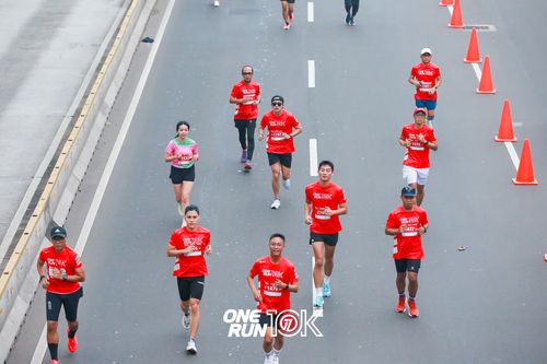 Race photo from ONE RUN 10K 2025