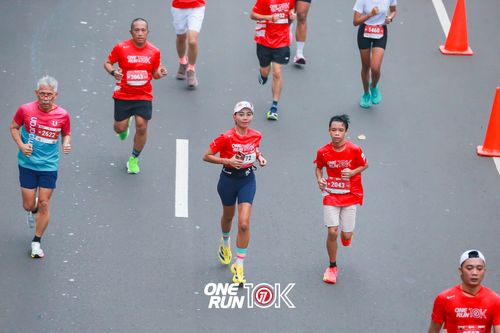 Race photo from ONE RUN 10K 2025