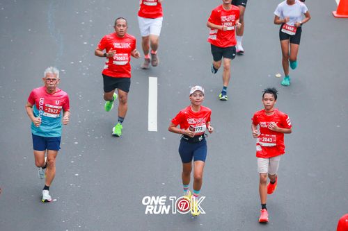 Race photo from ONE RUN 10K 2025