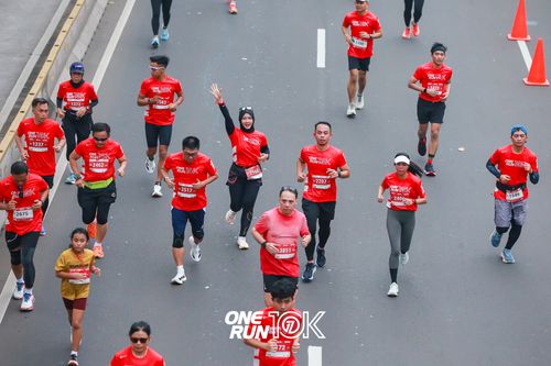 Race photo from ONE RUN 10K 2025