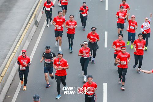 Race photo from ONE RUN 10K 2025