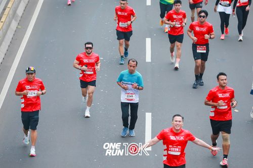 Race photo from ONE RUN 10K 2025