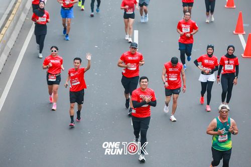 Race photo from ONE RUN 10K 2025
