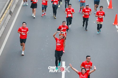 Race photo from ONE RUN 10K 2025