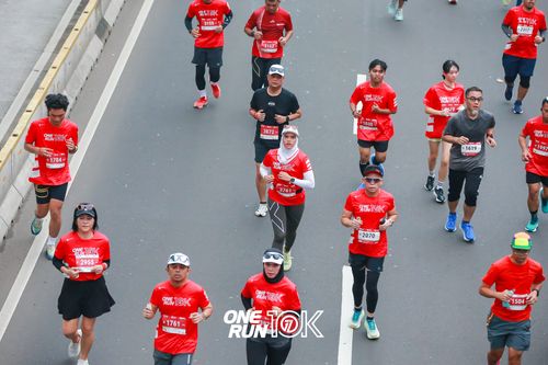Race photo from ONE RUN 10K 2025