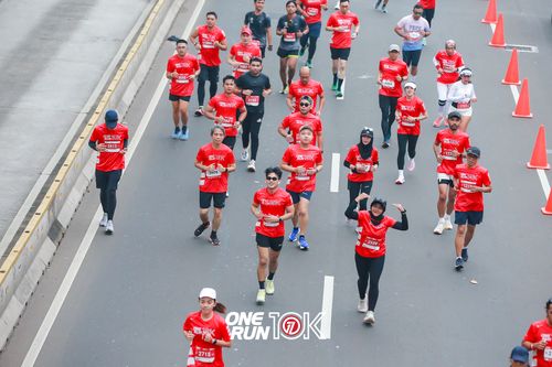 Race photo from ONE RUN 10K 2025