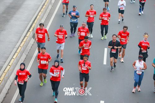 Race photo from ONE RUN 10K 2025