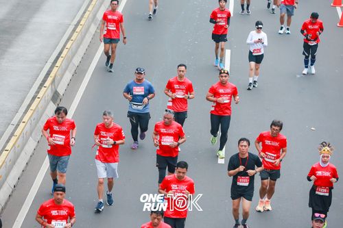 Race photo from ONE RUN 10K 2025